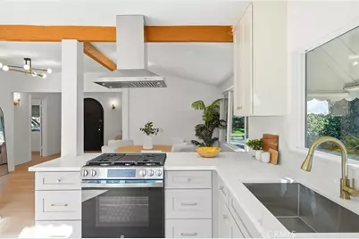 829 N Valley, Burbank, CA 91505 - Photo 22