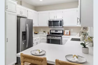 28388 Mayfair, Valencia, CA 91354 - Photo 8