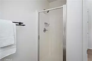 24125 Willowbrooke Ct, Valencia, CA 91354 - Photo 16