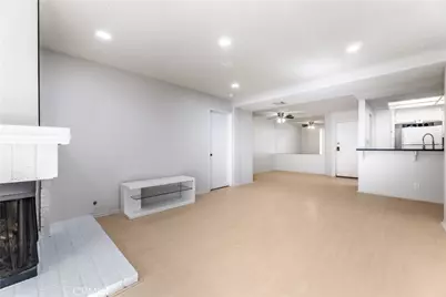 7800 Topanga Canyon #212, Canoga Park, CA 91304 - Photo 6