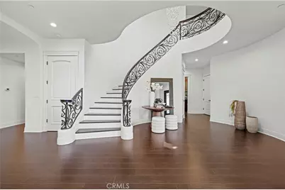 5012 Gerald Avenue, Encino, CA 91436 - Photo 2