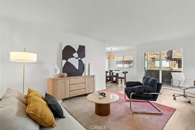 5400 Newcastle #12, Encino, CA 91316 - Photo 2