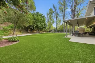 5500 Blanco Ave, Woodland Hills, CA 91367 - Photo 30