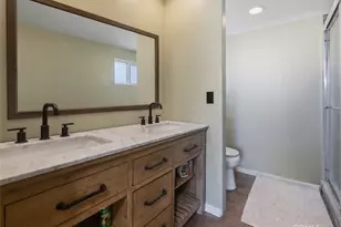 28975 Lotusgarden Dr, Canyon Country, CA 91387 - Photo 26