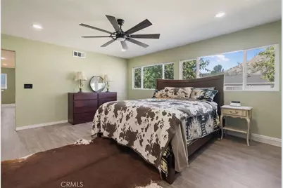 28975 Lotusgarden Dr, Canyon Country, CA 91387 - Photo 24