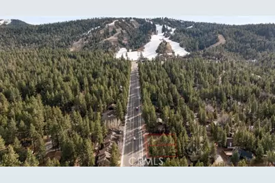 570 Summit, Big Bear Lake, CA 92315 - Photo 10