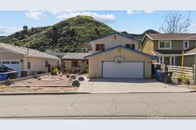 30602 San Martinez, Val Verde, CA 91384 - Photo 1
