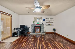 30602 San Martinez, Val Verde, CA 91384 - Photo 8