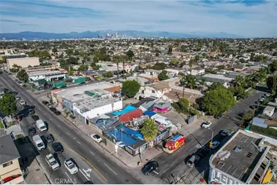 5718 S Western Avenue, Los Angeles, CA 90062 - Photo 2