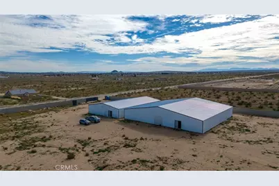 22245 Mitchell Boulevard, California City, CA 93505 - Photo 12
