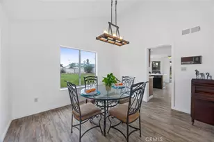 601 Las Arenas Ct, Bakersfield, CA 93314 - Photo 8