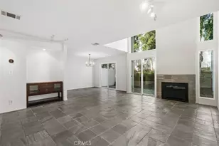 10056 Melinda Way, Northridge, CA 91325 - Photo 6