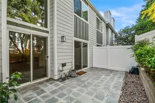 10056 Melinda Way, Northridge, CA 91325 - Photo 32