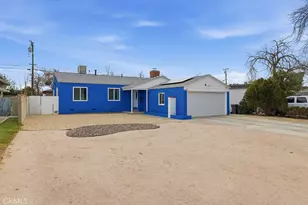 1346 W Ivyton St, Lancaster, CA 93534 - Photo 2