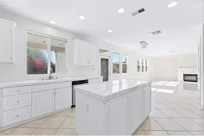 22046 Halsted Street, Chatsworth, CA 91311 - Photo 10