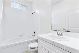 22046 Halsted St, Chatsworth, CA 91311 - Photo 18