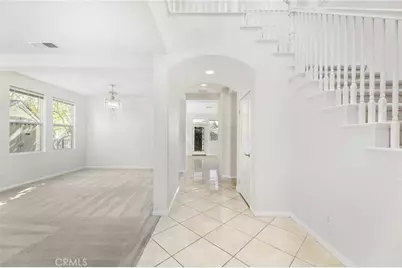 22046 Halsted Street, Chatsworth, CA 91311 - Photo 2