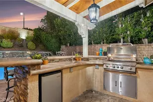 22505 Breakwater, Saugus, CA 91350 - Photo 48