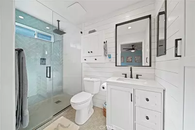 27834 Parkvale Drive, Saugus, CA 91350 - Photo 26