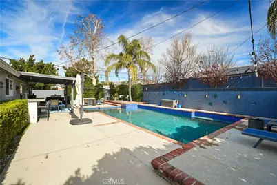 27834 Parkvale Drive, Saugus, CA 91350 - Photo 38