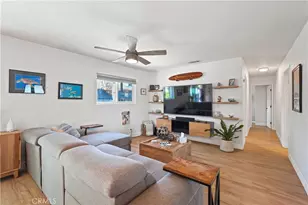 27834 Parkvale Dr, Saugus, CA 91350 - Photo 12