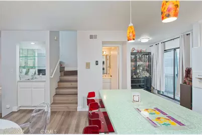 5711 Owensmouth #107, Woodland Hills, CA 91367 - Photo 6