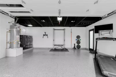 16411 Magellan, Huntington Beach, CA 92647 - Photo 38