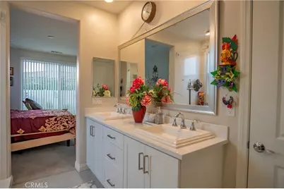 20525 Martingale, Saugus, CA 91350 - Photo 18