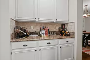 28532 Agajanian, Saugus, CA 91390 - Photo 8