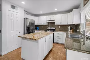 2822 W Lumber, Lancaster, CA 93536 - Photo 10