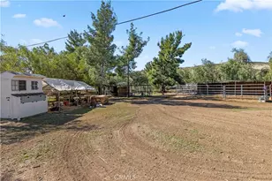 35728 Beauty Vista Ln, Agua Dulce, CA 91390 - Photo 38