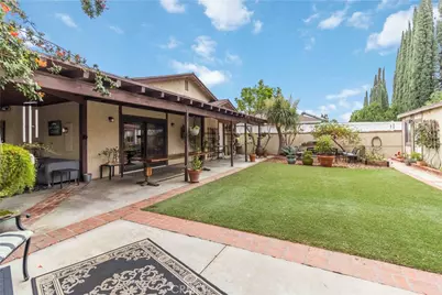 10637 Yarmouth, Granada Hills, CA 91344 - Photo 38