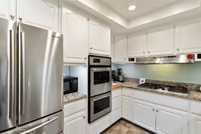 10637 Yarmouth, Granada Hills, CA 91344 - Photo 12