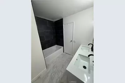 918 Decatur, Ventura, CA 93004 - Photo 12