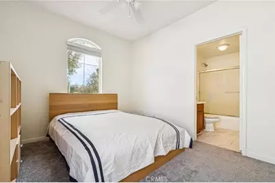 26013 Twain Place, Stevenson Ranch, CA 91381 - Photo 18