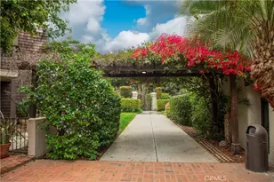 950 N Kings, West Hollywood, CA 90069 - Photo 16