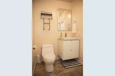 950 N Kings #245, West Hollywood, CA 90069 - Photo 8