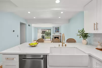 21551 Burbank #96, Woodland Hills, CA 91367 - Photo 10