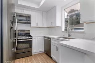 26956 Flo Ln, Canyon Country, CA 91351 - Photo 2