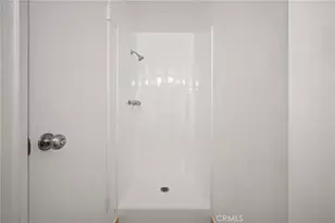 19018 Sherman Way, Reseda, CA 91335 - Photo 20