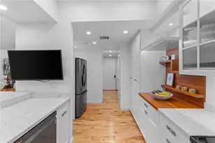 17711 Margate, Encino, CA 91316 - Photo 8