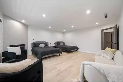 17043 Gunther Street, Granada Hills, CA 91344 - Photo 26