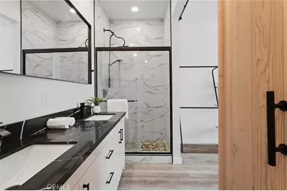 6020 Neddy Avenue, Woodland Hills, CA 91367 - Photo 24