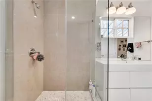 7037 Tunney Ave, Reseda, CA 91335 - Photo 16