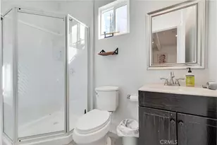 7037 Tunney Ave, Reseda, CA 91335 - Photo 36