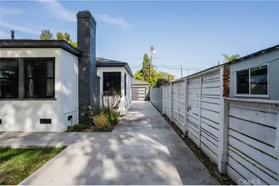 4044 Coolidge Avenue, Los Angeles, CA 90066 - Photo 28