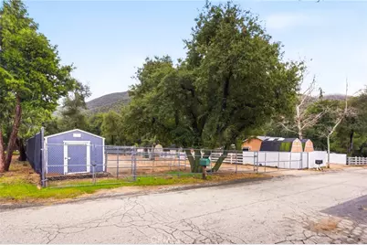 39608 Calle Cascada, Green Valley, CA 91390 - Photo 2