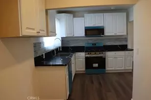 1917 W 74th, Los Angeles, CA 90047 - Photo 8