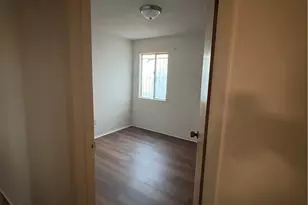 529 531 S Sydney, East Los Angeles, CA 90022 - Photo 10