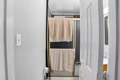 13513 Sayre, Sylmar, CA 91342 - Photo 14